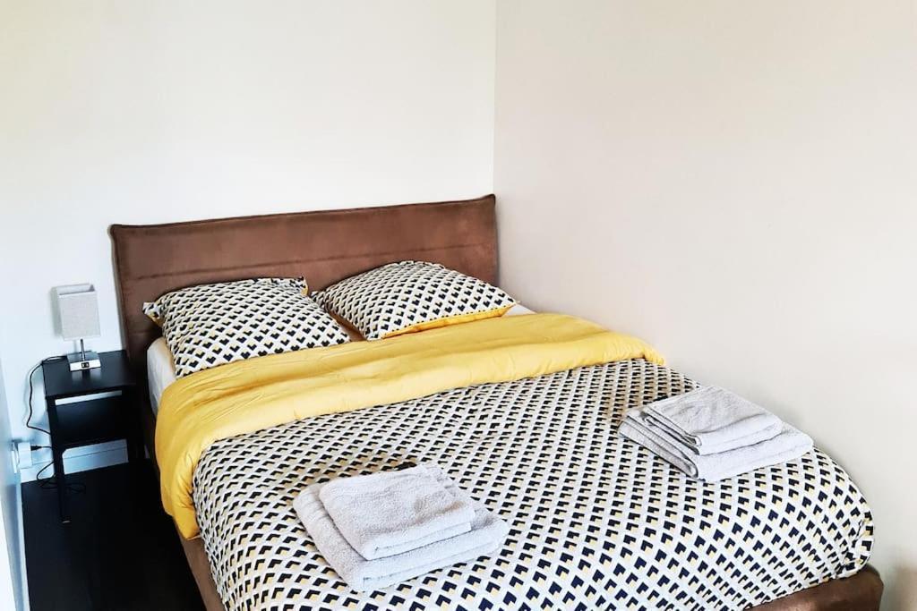 Le Jules Val - Studio cosy en résidence + Parking + Wi-fi Evry-Gregy-sur-Yerre Extérieur photo
